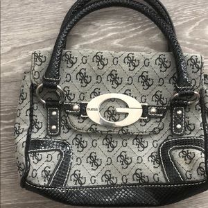Guess black purse